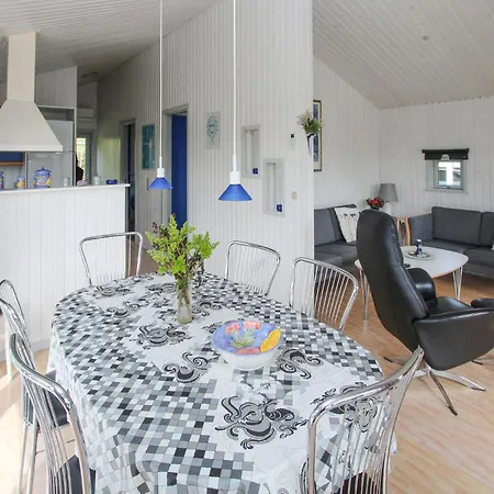 2 Bedroom Lovely In Samso *