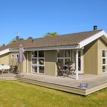 Feriehus Gorgeous In With House Sea View Samsø