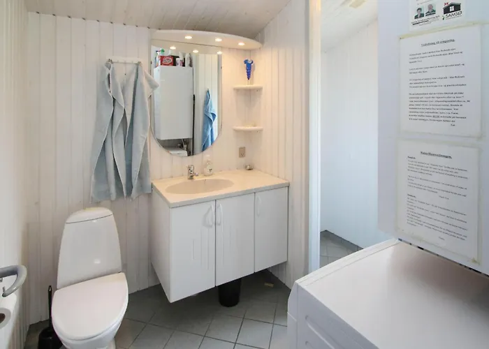 2 Bedroom Lovely In