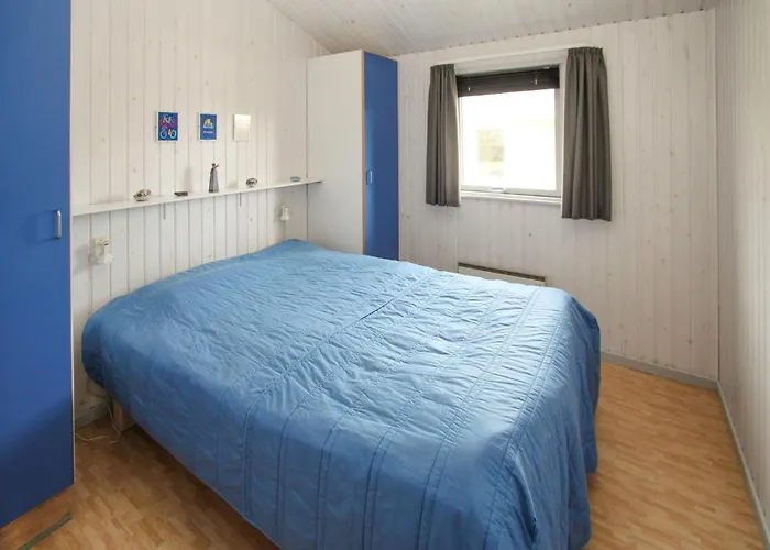 2 Bedroom Lovely In *
