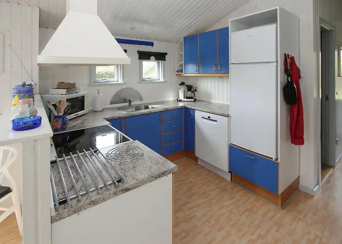 2 Bedroom Lovely In
