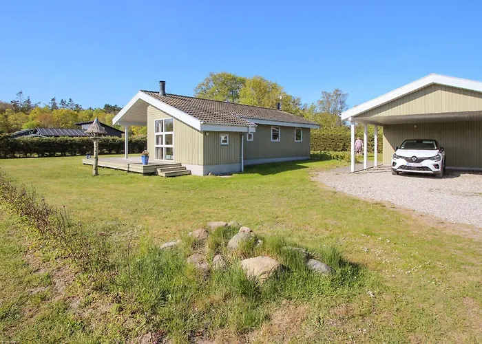 2 Bedroom Lovely In *